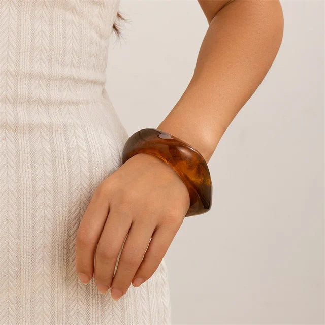 Ingemark Boho Brown Irregular Acrylic Resin Chunky Bangles for Women on Hand Goth Geometric Charm Bracelets Couple Jewelry Gift