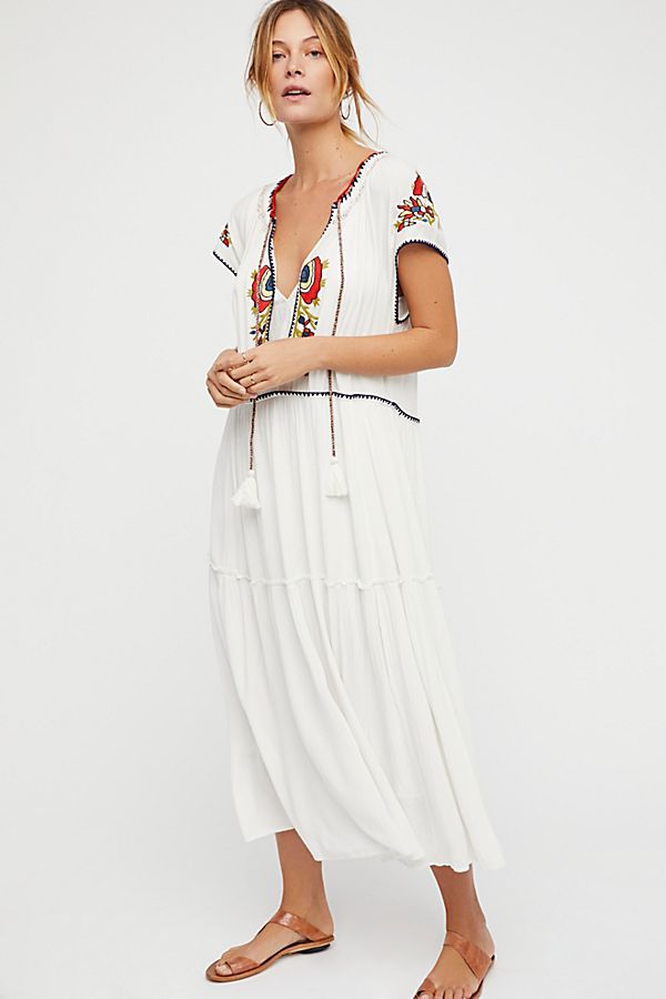 Women's embroidery long dress cotton boho style summer dress short sleeve V-neck summer maxi dress embroidery chic dress