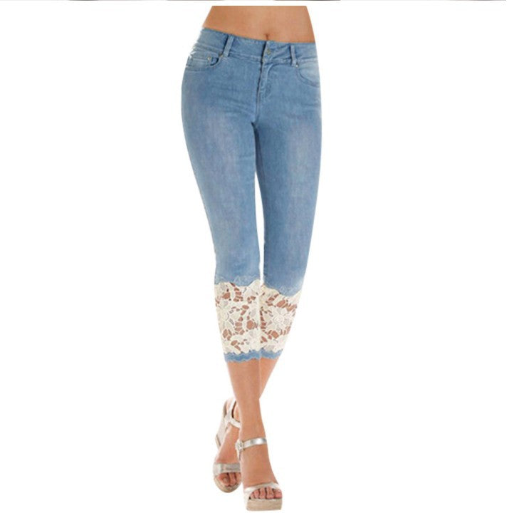 Elastic slim lace hem denim shorts for women