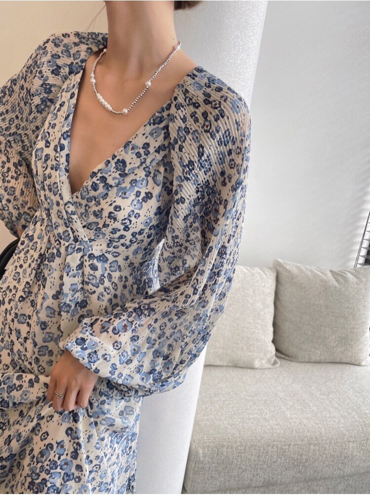 Korean Fashion Chic Midi Long Dresses For Women Lantern Long Sleeve Vintage Floral V-neck Loose Sexy Beach Boho Lady Dress Femme
