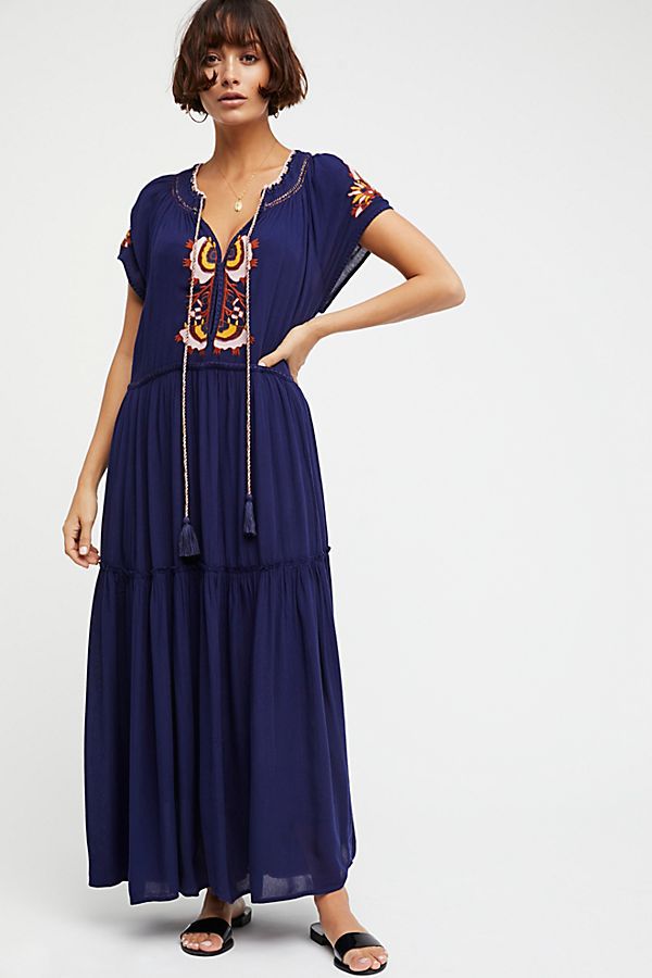 Women's embroidery long dress cotton boho style summer dress short sleeve V-neck summer maxi dress embroidery chic dress