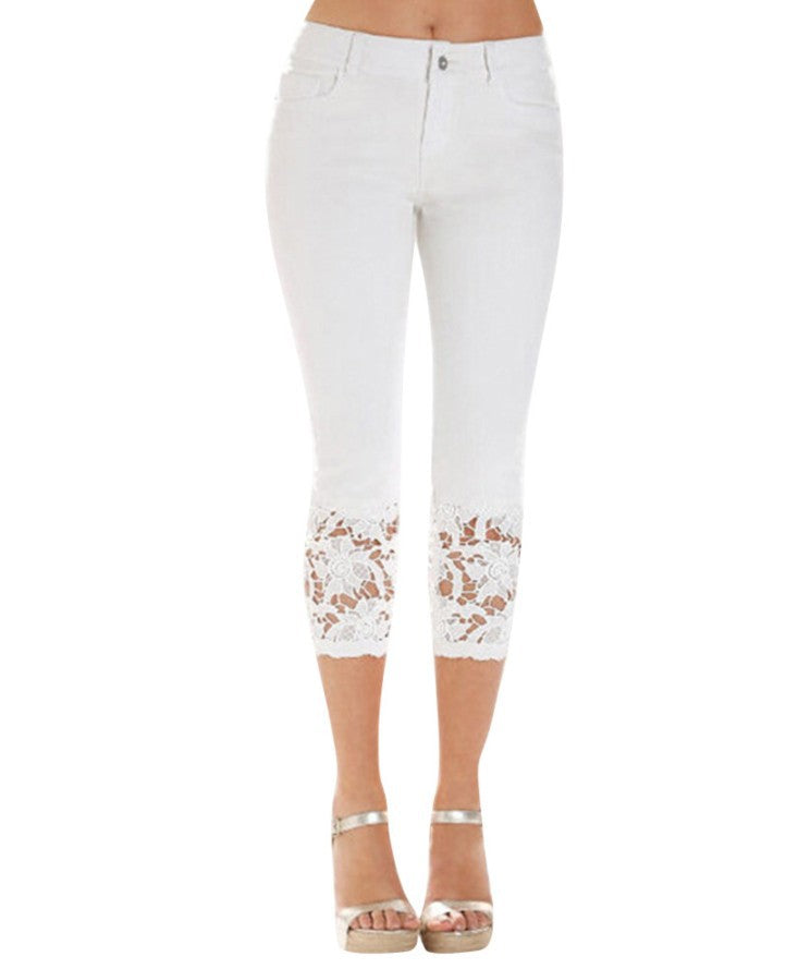 Elastic slim lace hem denim shorts for women