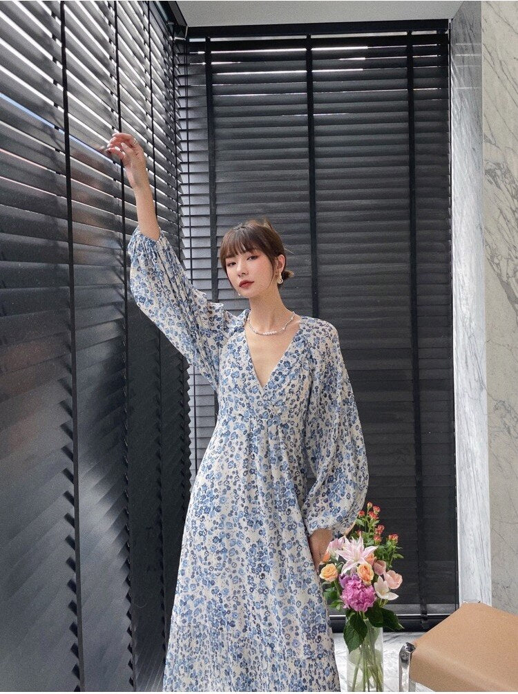 Korean Fashion Chic Midi Long Dresses For Women Lantern Long Sleeve Vintage Floral V-neck Loose Sexy Beach Boho Lady Dress Femme